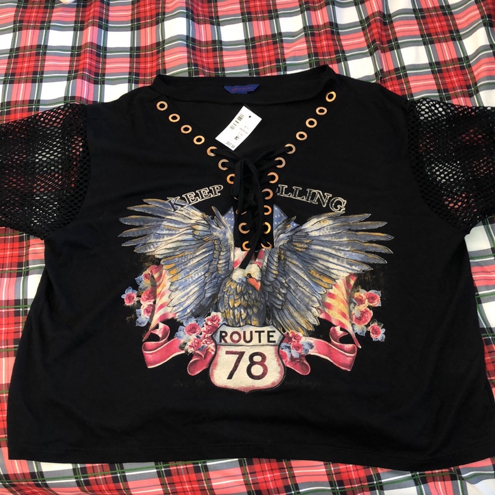Rocker tee